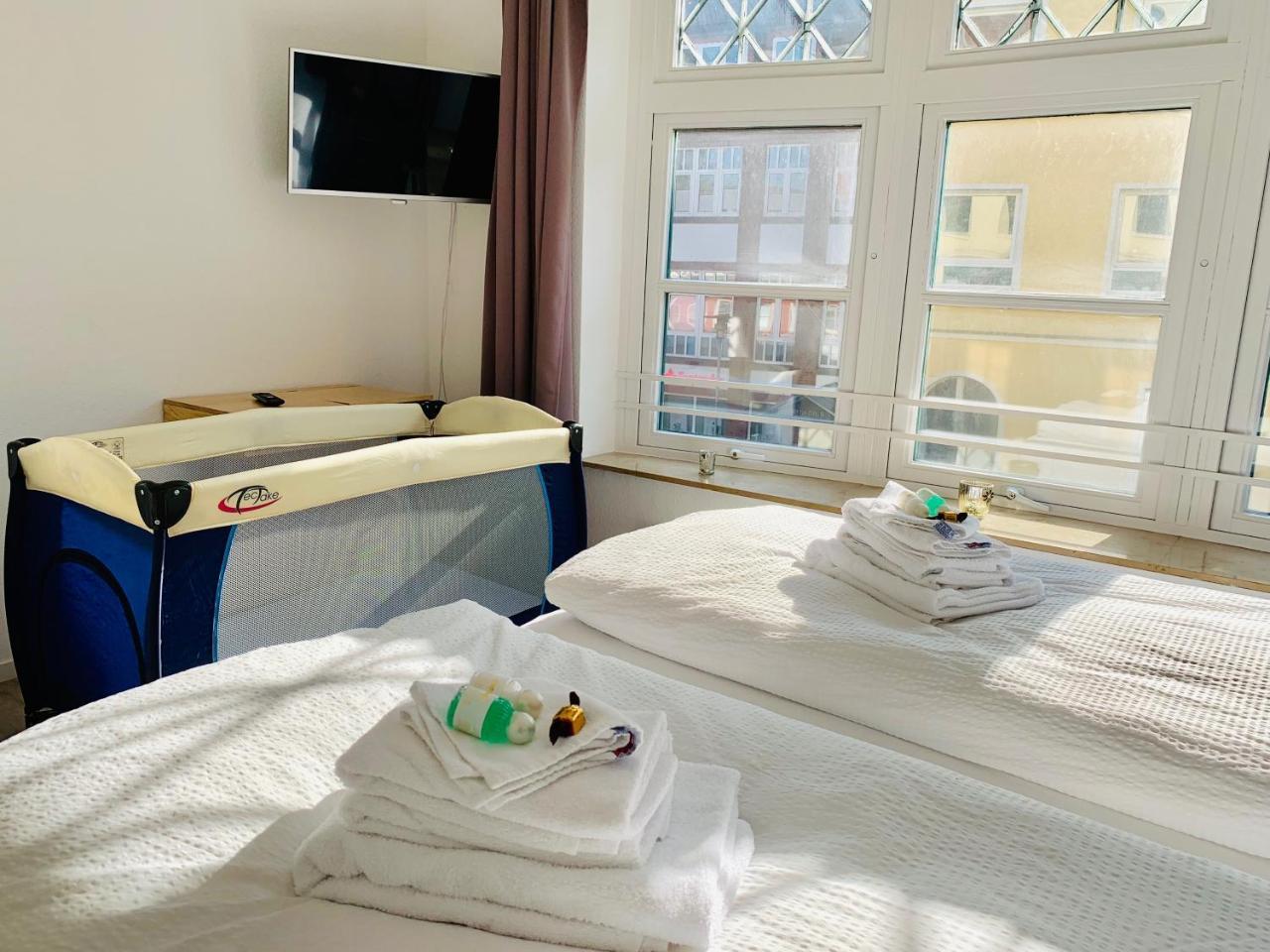 Fewo1846 - Atrium - Luxurioese Wohnung Mit 3 Schlafzimmern Und Balkon Im Stadtzentrum フレンスブルク エクステリア 写真